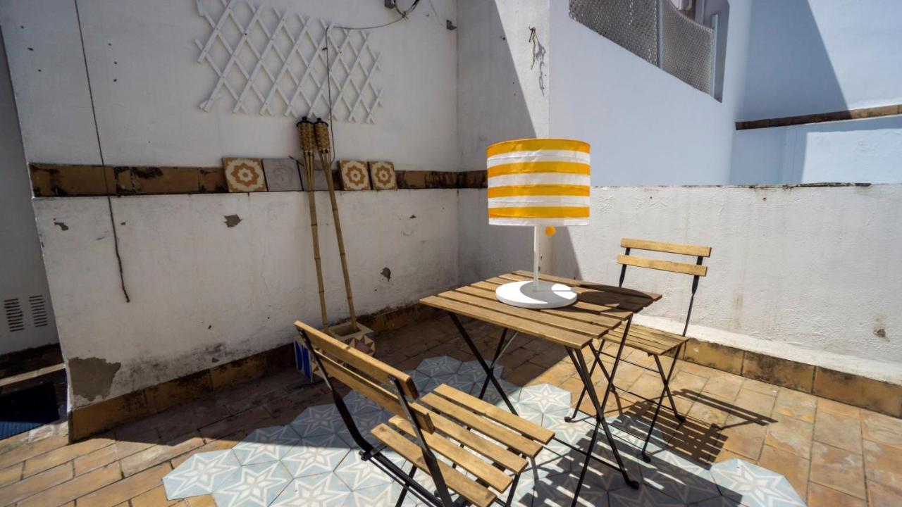 Rentalsevilla Feria Duplex Con Terraza ภายนอก รูปภาพ